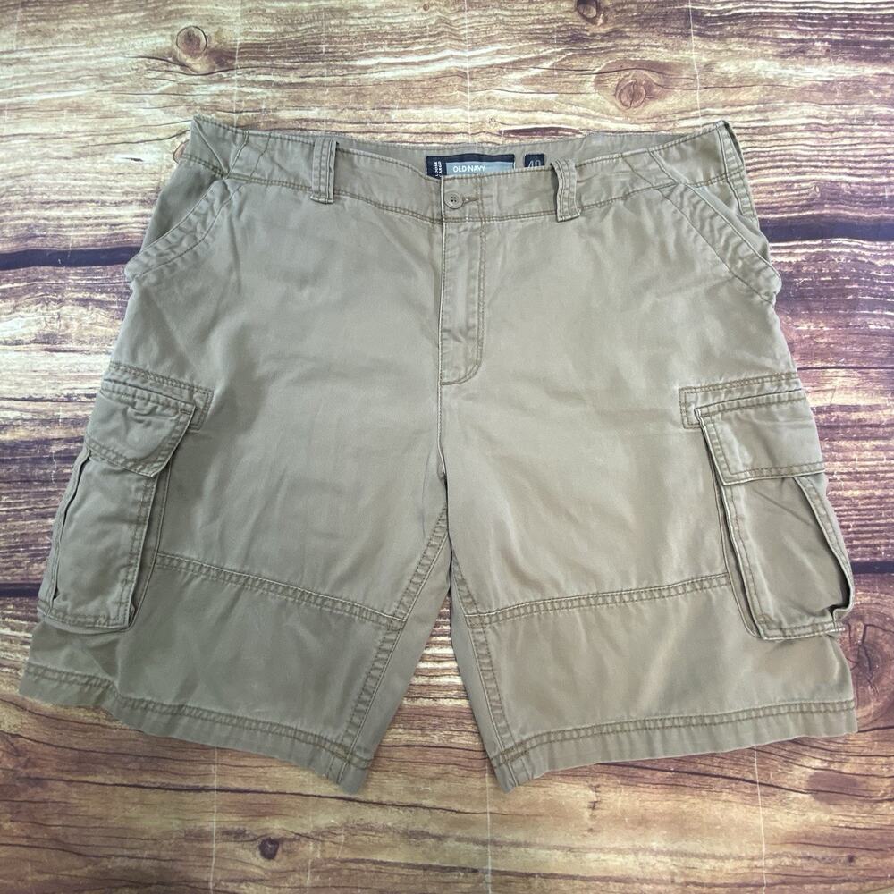 Old Navy Shorts Mens 40 Tan Loose Cargo Ripstop Utility Pockets Outside